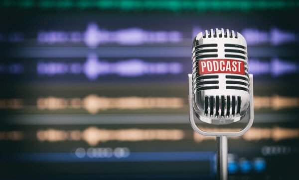 Xây dựng một cá tính rõ ràng cho kênh Podcast 