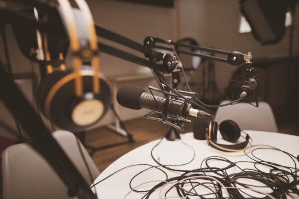 Cắt podcast thành các content dung lượng nhỏ
